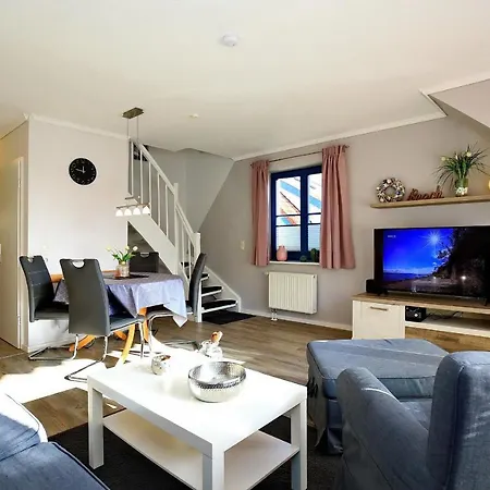 Papillon 14-5 Apartment